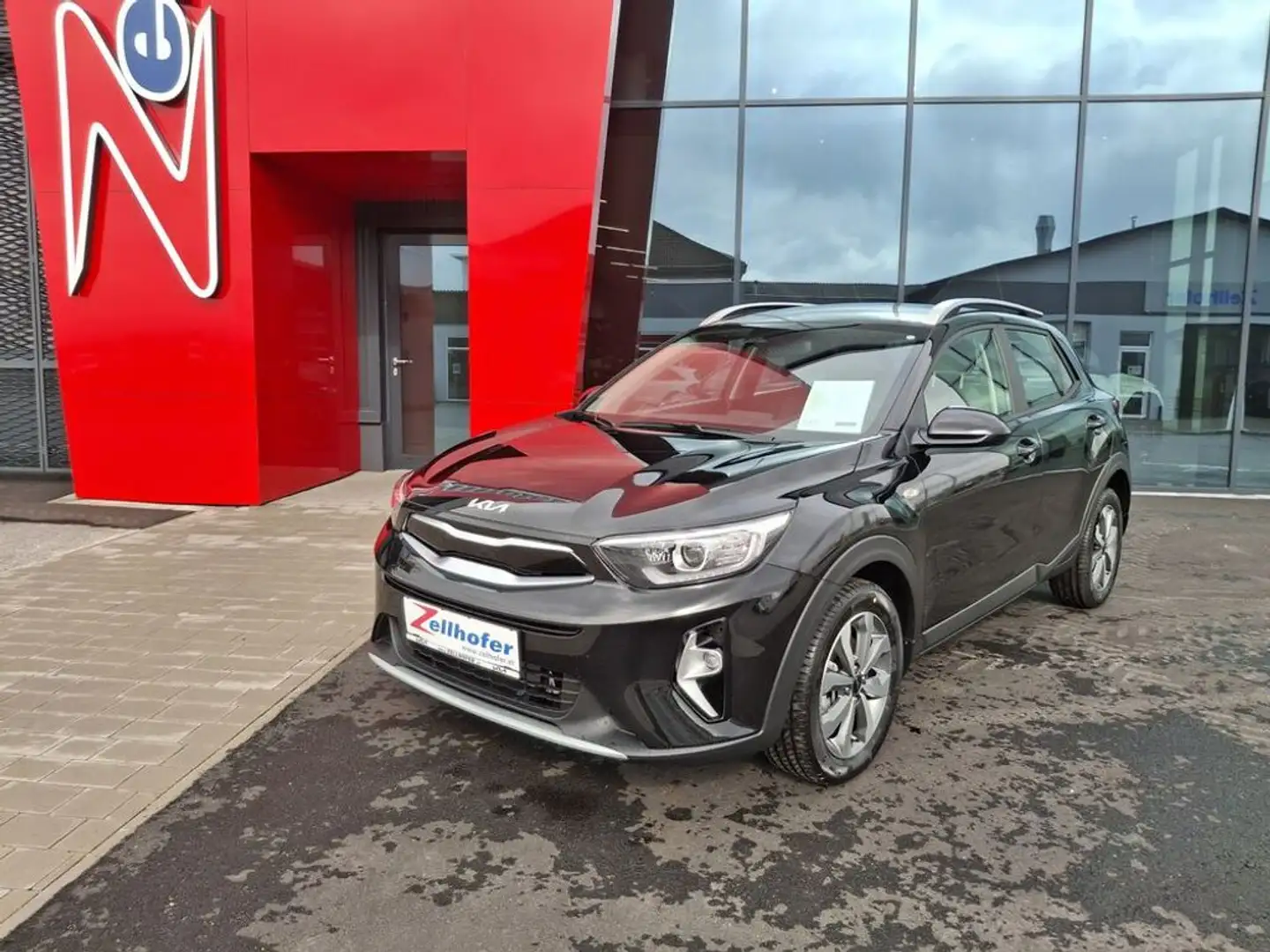 Kia Stonic 1,0 TGDI GPF ISG Silber Schwarz - 2