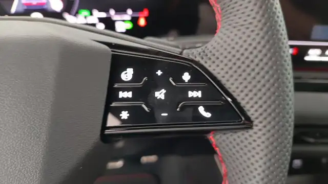 Audi A6 view 15