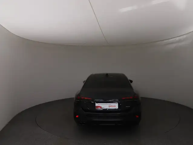 Audi A6 view 5