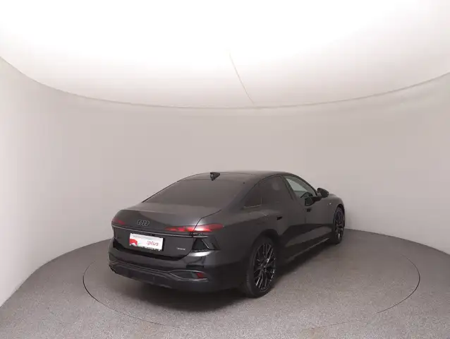 Audi A6 view 4
