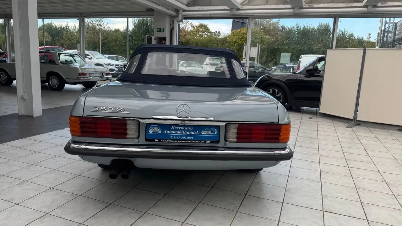 Mercedes-Benz 380 SL Oldtimer Kennzeichen, foto 6