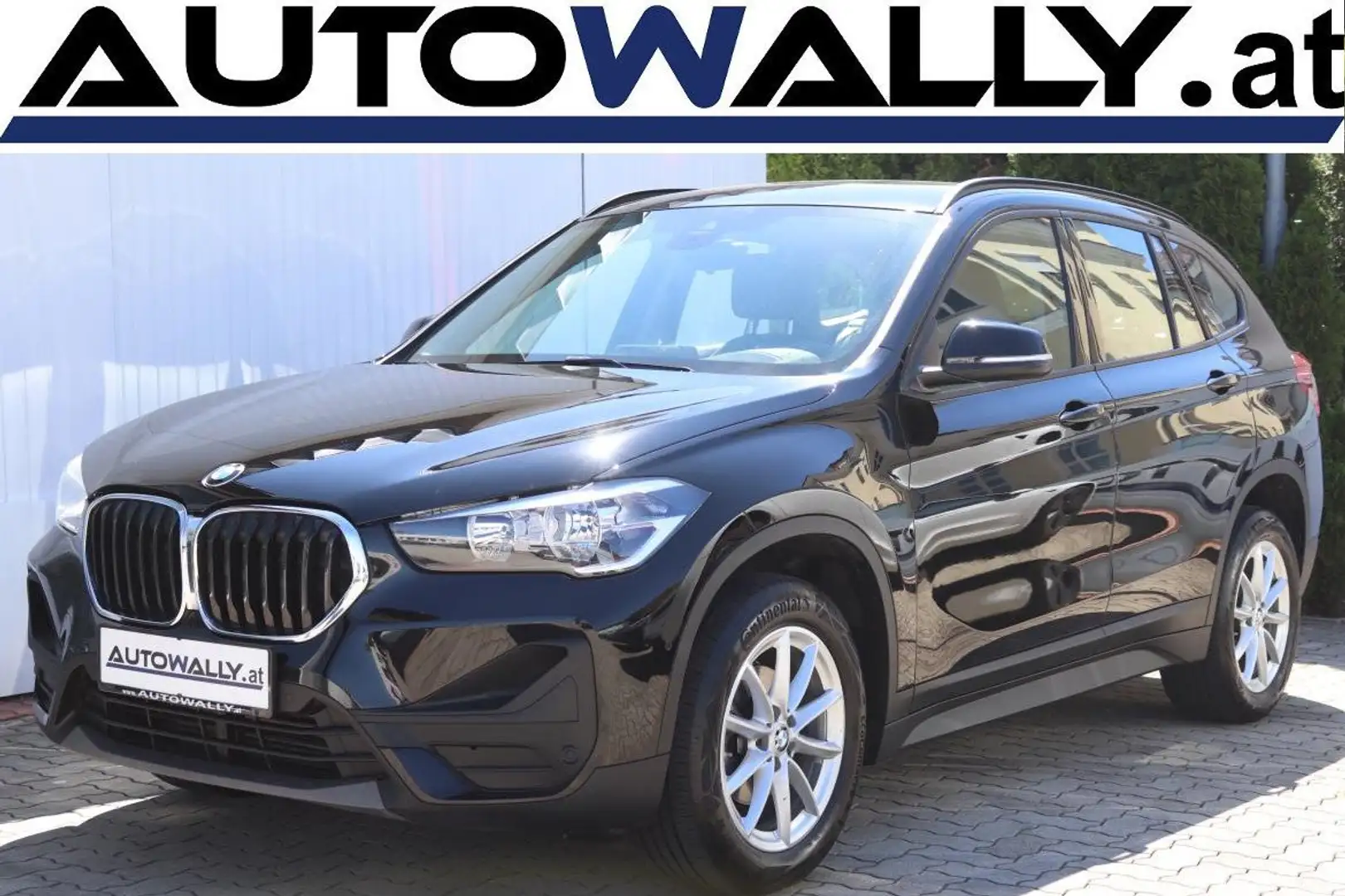 BMW X1 sDrive16d Advantage Aut. Schwarz - 1