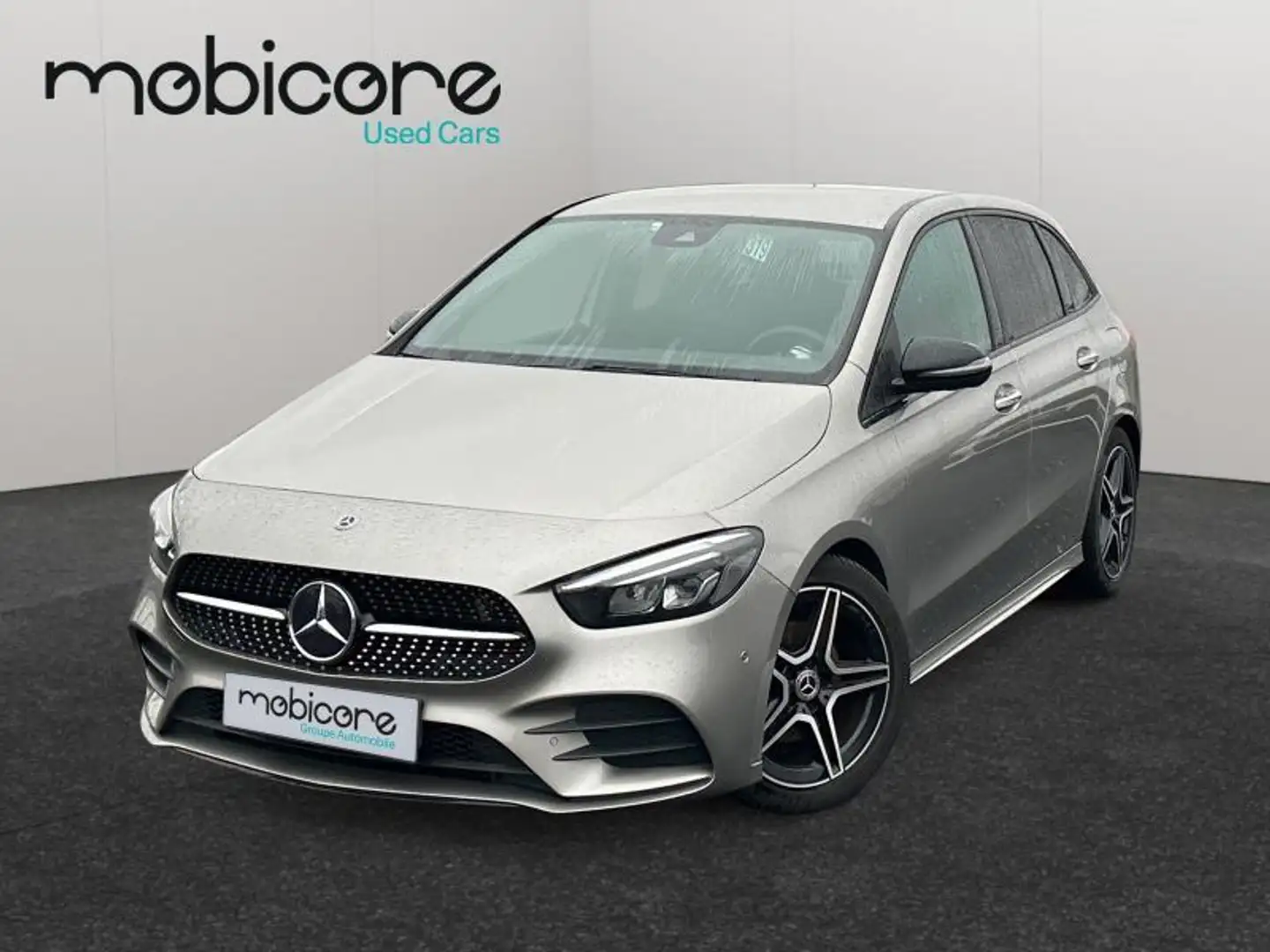 Mercedes-Benz B 200 AMG LINE Premium / Essence Grau - 1