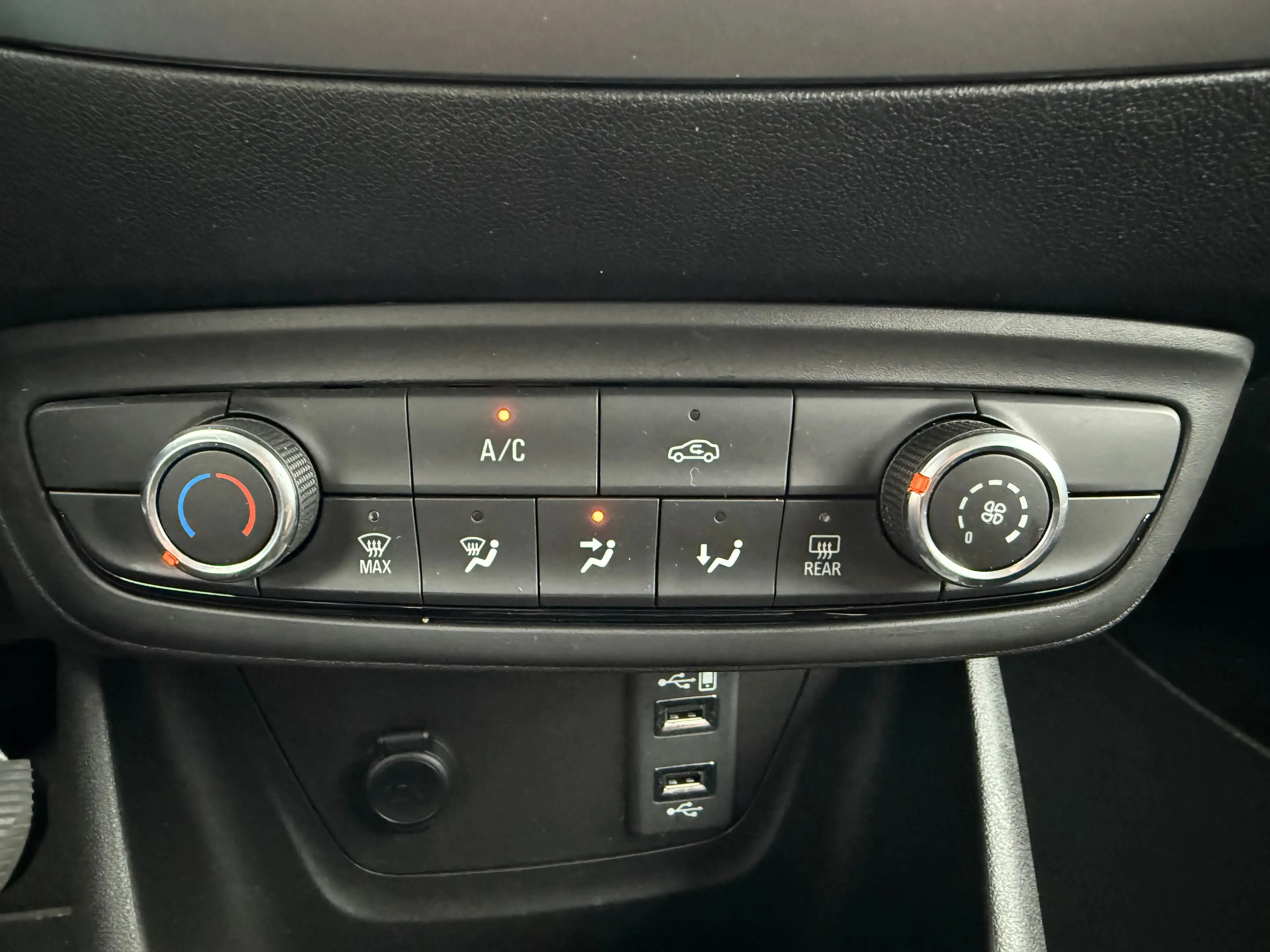 Opel Crossland X 1.2 110PK Edition+ | NAVIGATIE| APPLE CARPLAY&ANDR — photo 22