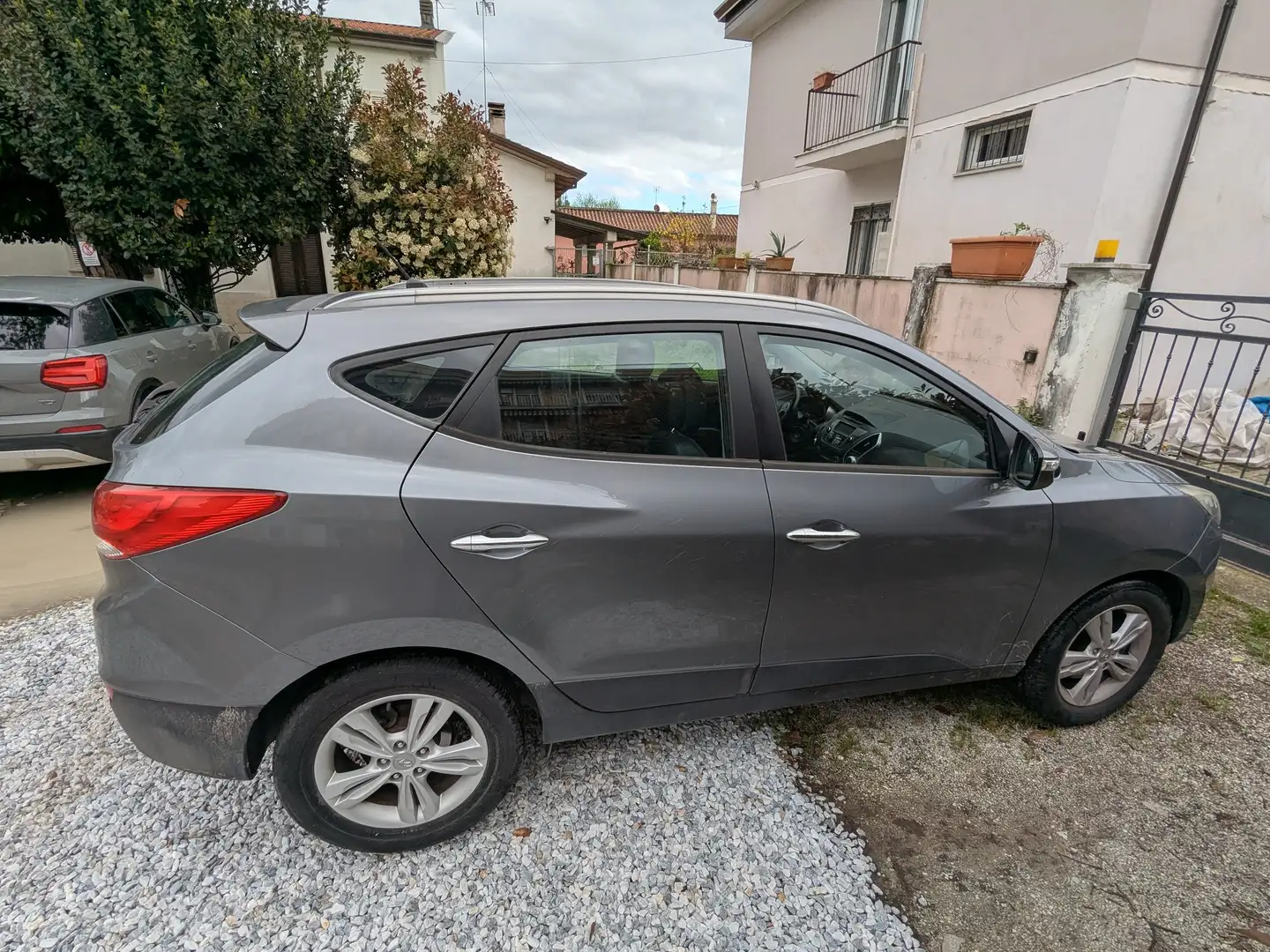 Hyundai iX35 ix35 1.7 crdi Comfort 2wd Grigio - 2