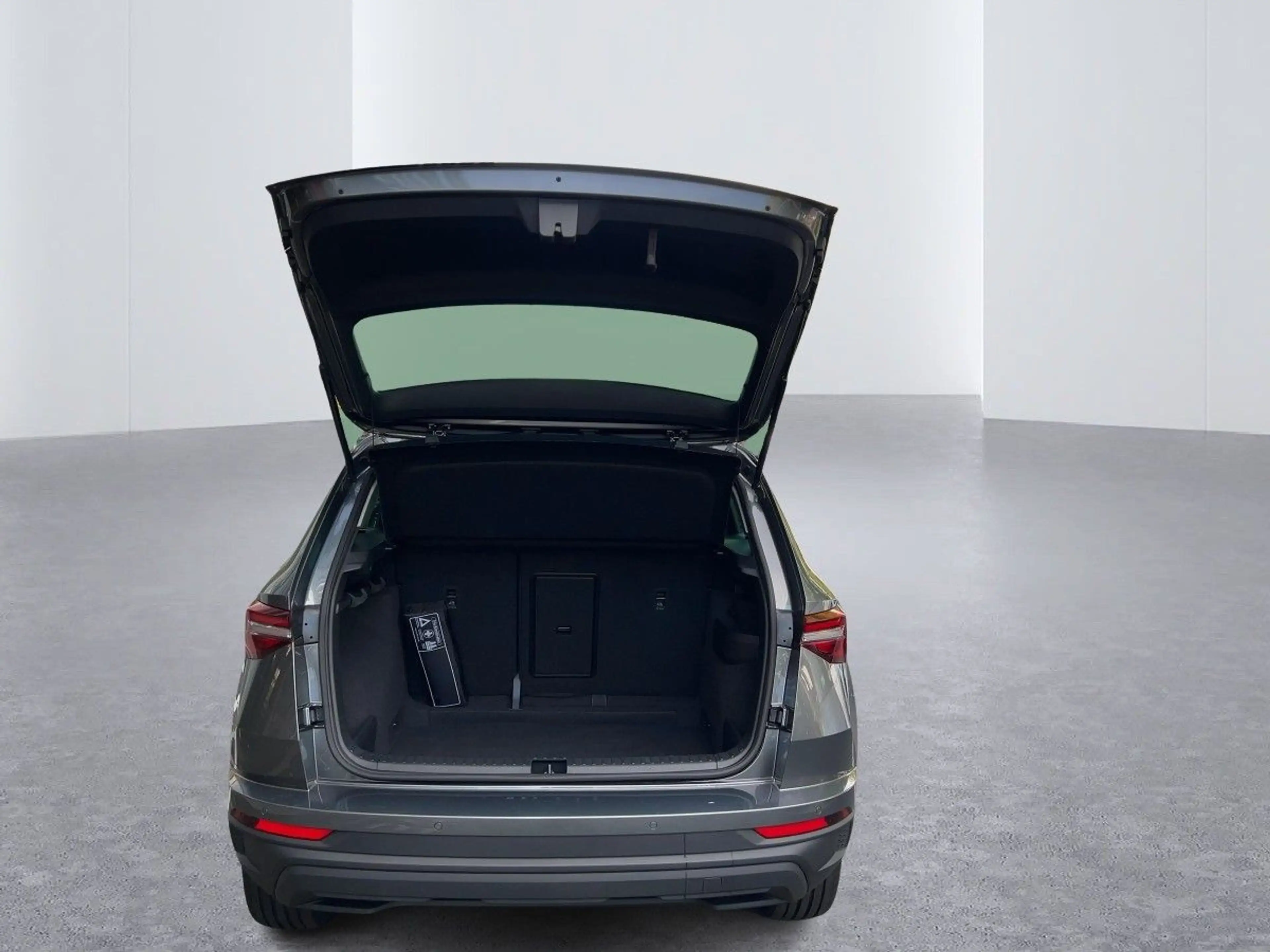 Skoda Karoq Selection  2.0 TDI DSG AHK Navi LED-Licht — photo 5