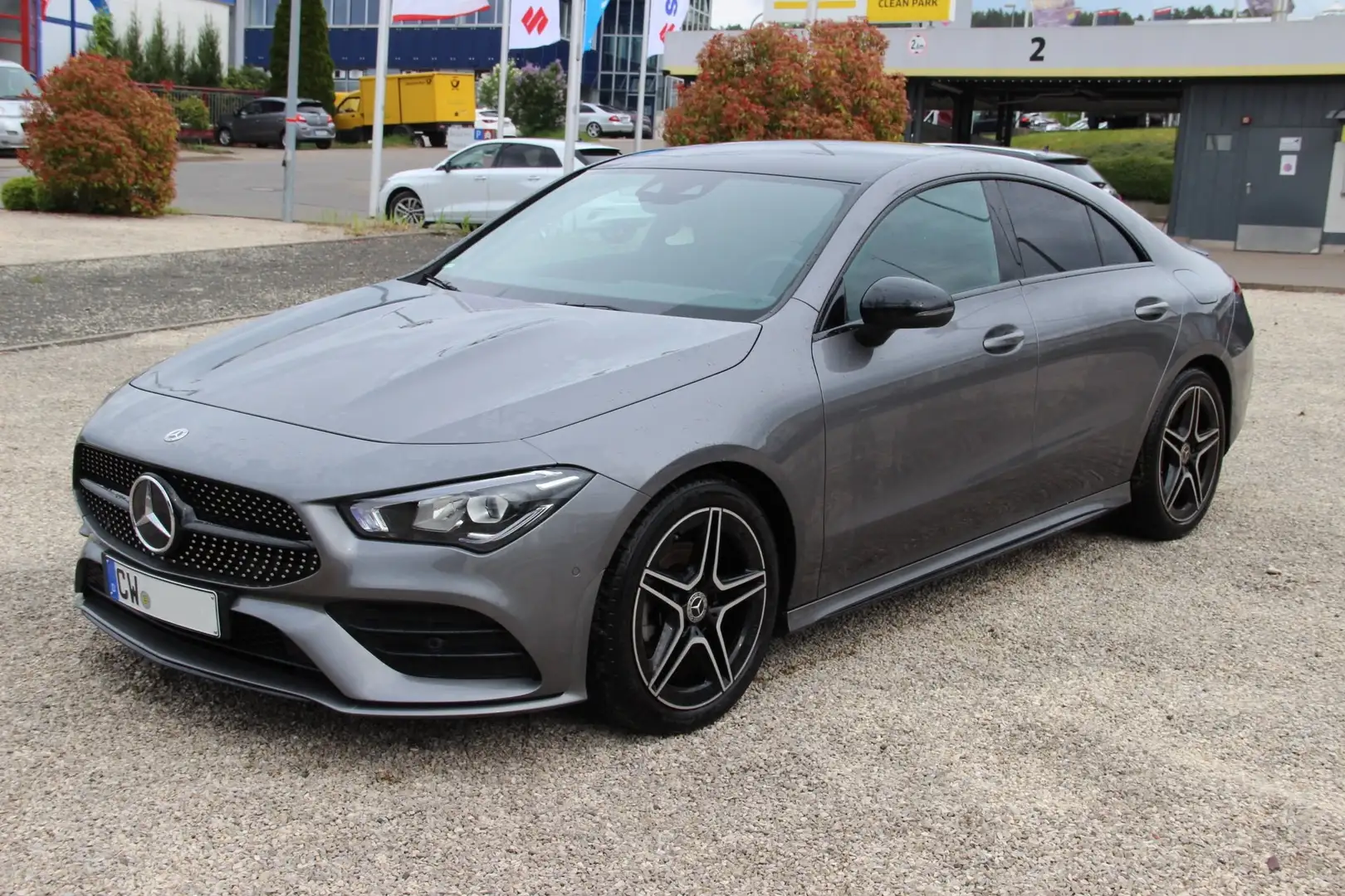 Mercedes-Benz CLA 200 4-Matic 8G-DCT AMG-Line Night-Paket Business-Paket Gris - 1