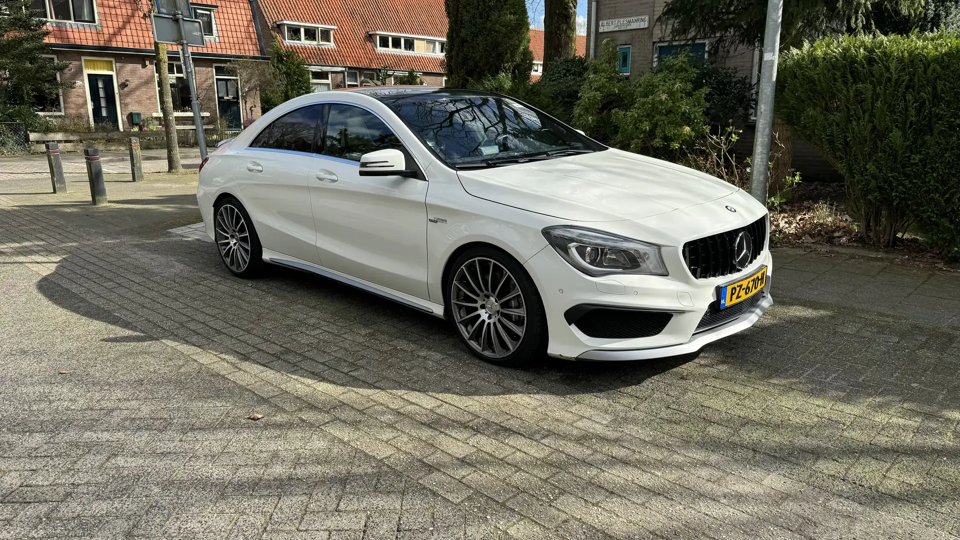 Mercedes-Benz CLA 45 AMG Edition 1 Alb - 1