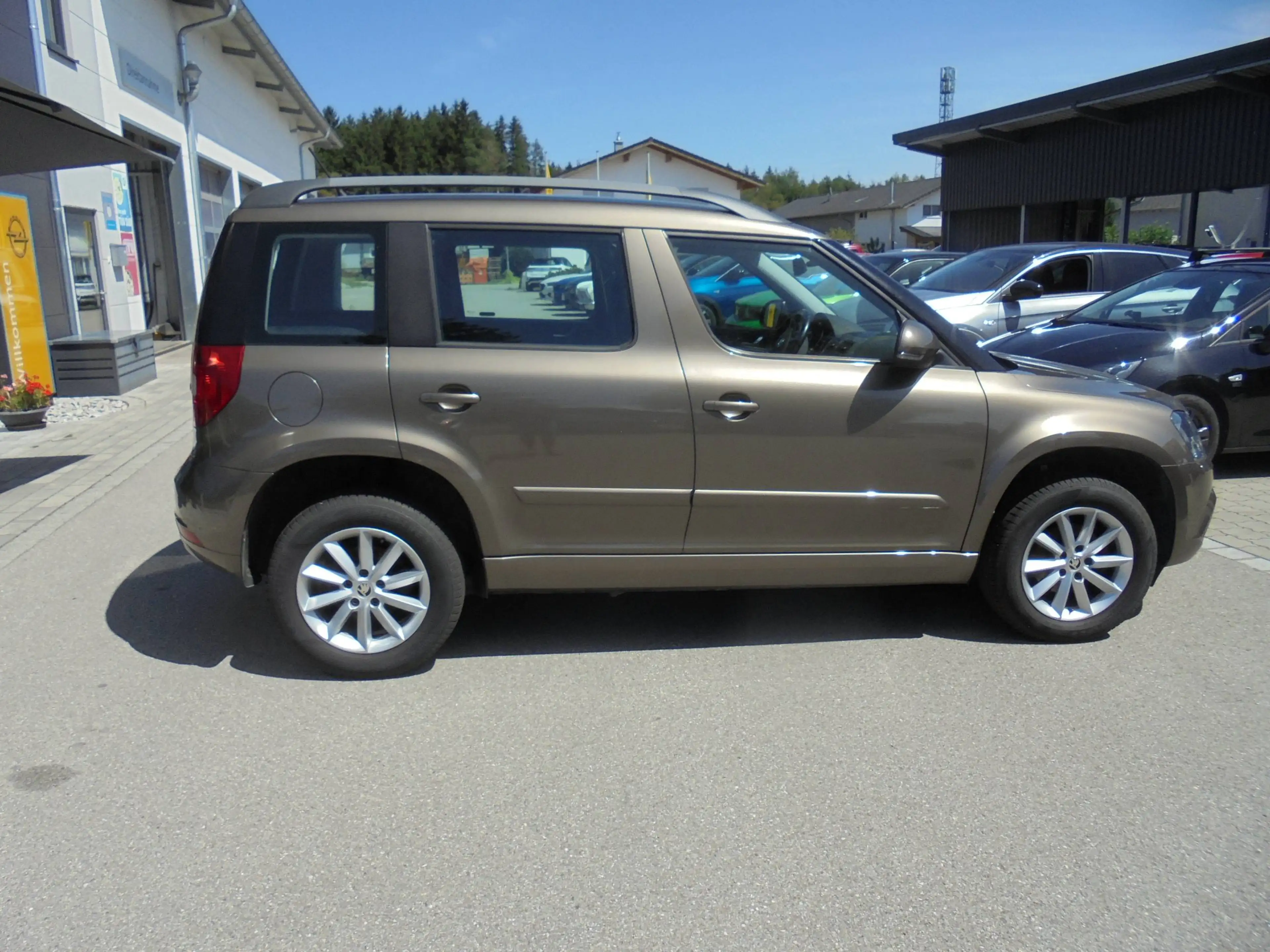 Skoda Yeti Ambition 4x4 Sitzheizung Climatronic — photo 5