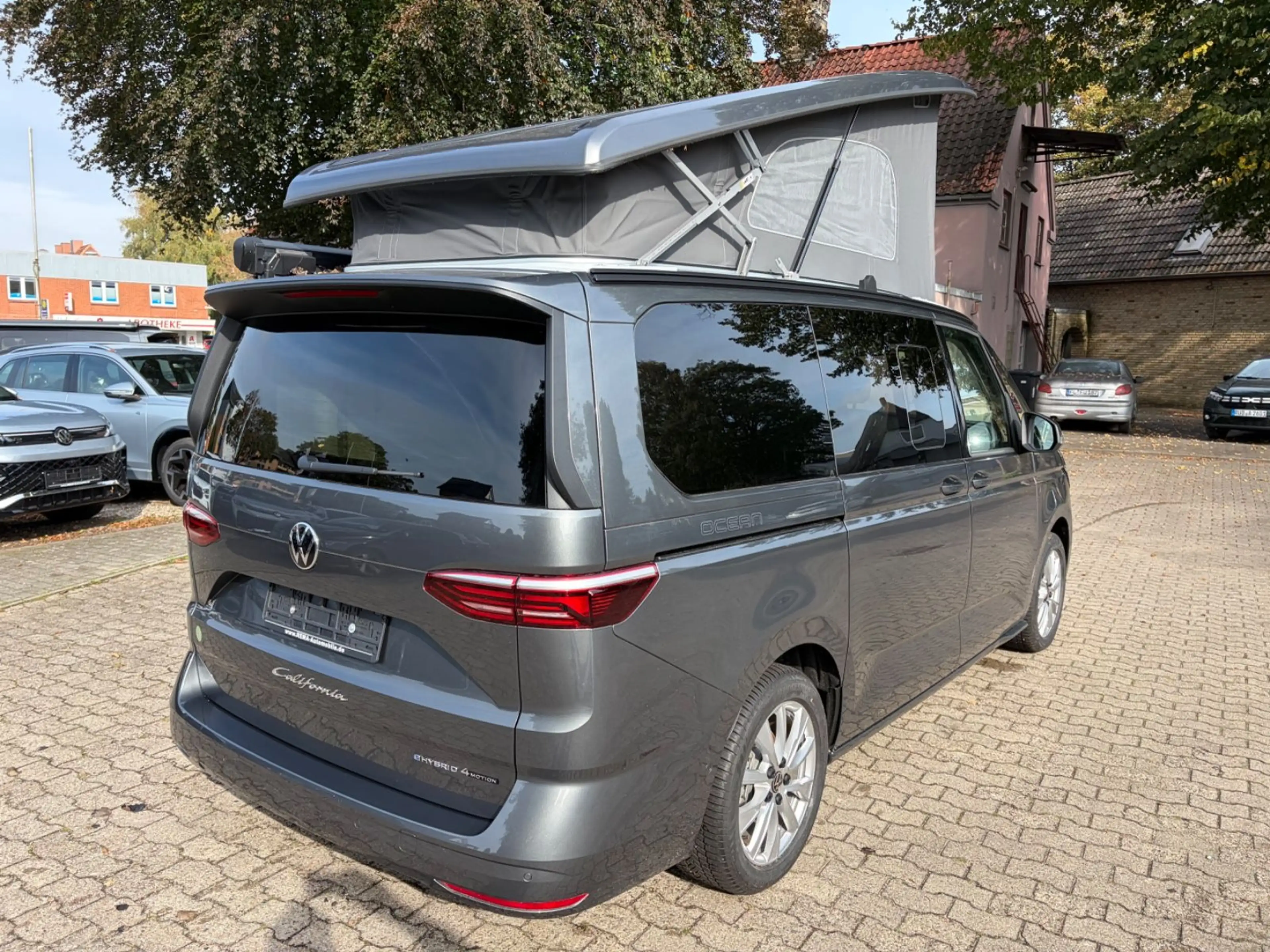 Volkswagen T7 California 1,5 TSI eHybrid 4 M.  IQ AHK Ocean — photo 3