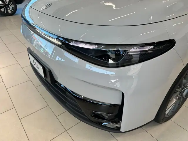 Leapmotor C10 view 14