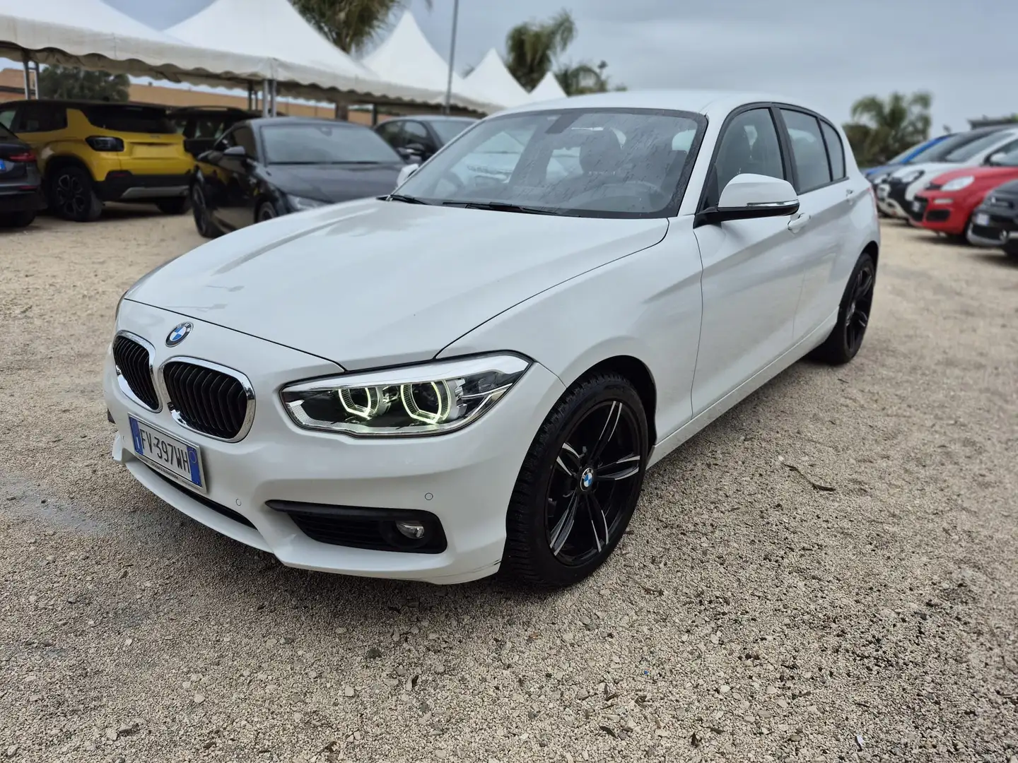 BMW 116 116d Sport 5p auto my18 Blanco - 1