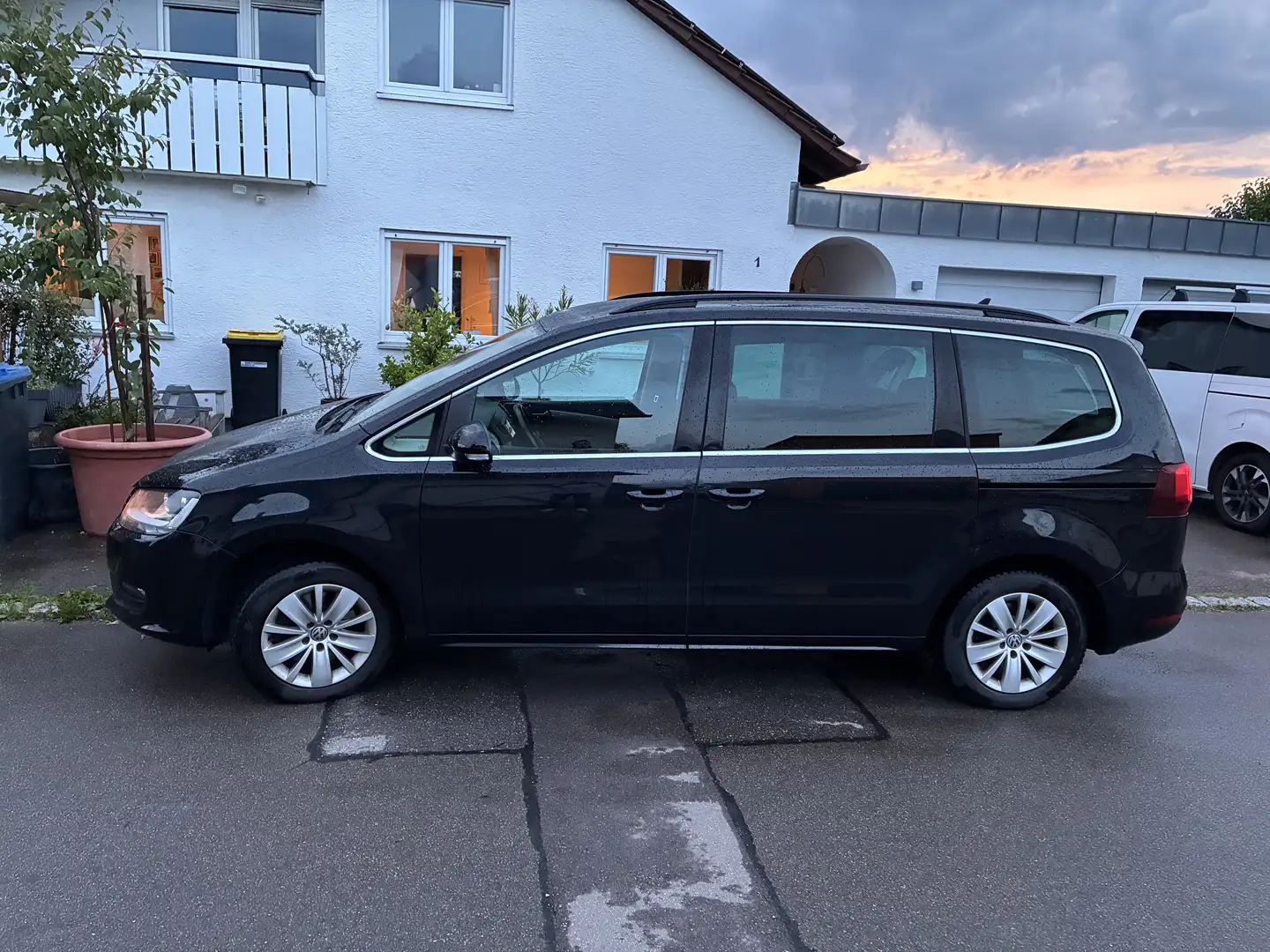 Volkswagen Sharan Sharan 2.0 TDI (BlueMotion),AHK, Comfortline Noir - 2