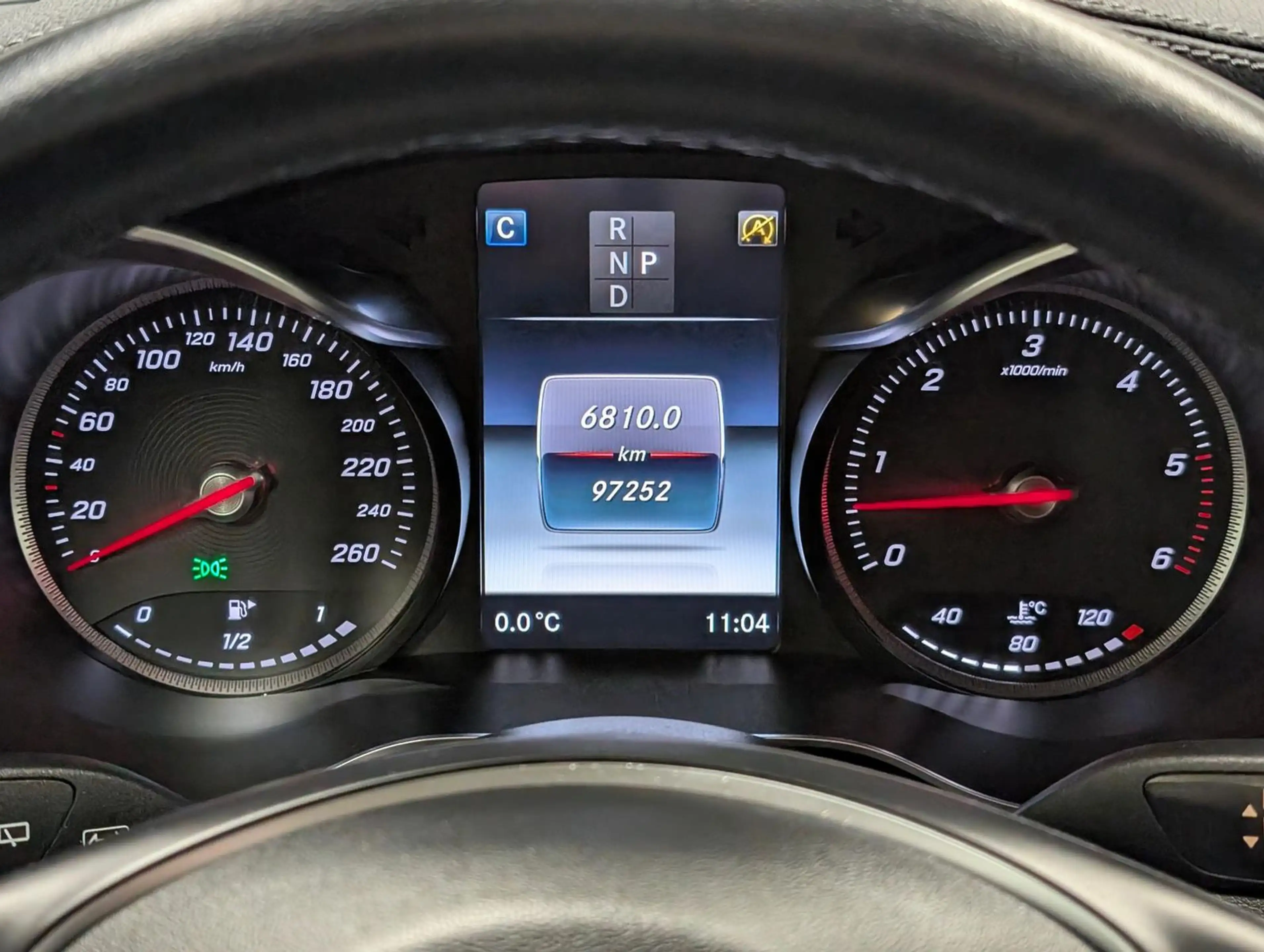Mercedes-Benz GLC 350 d 4Matic LED/Navi/SHZ/PDC/Tempomat — photo 13