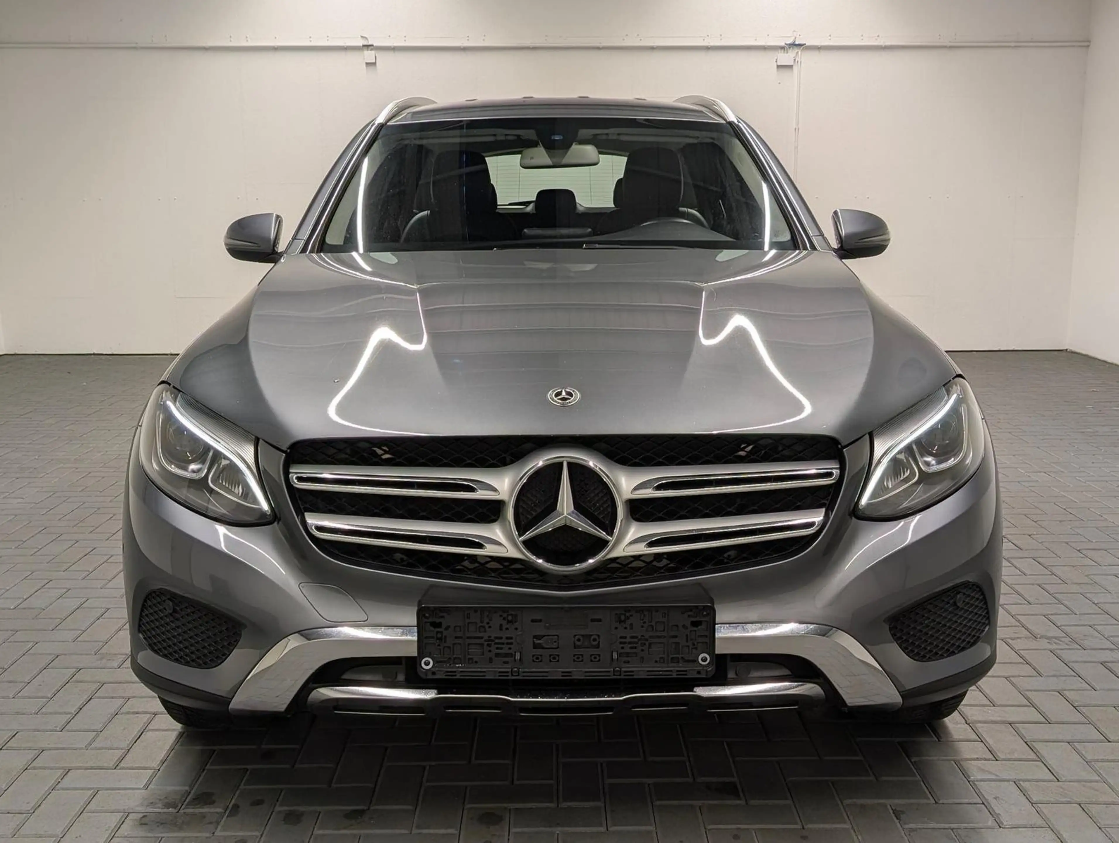 Mercedes-Benz GLC 350 d 4Matic LED/Navi/SHZ/PDC/Tempomat — photo 7