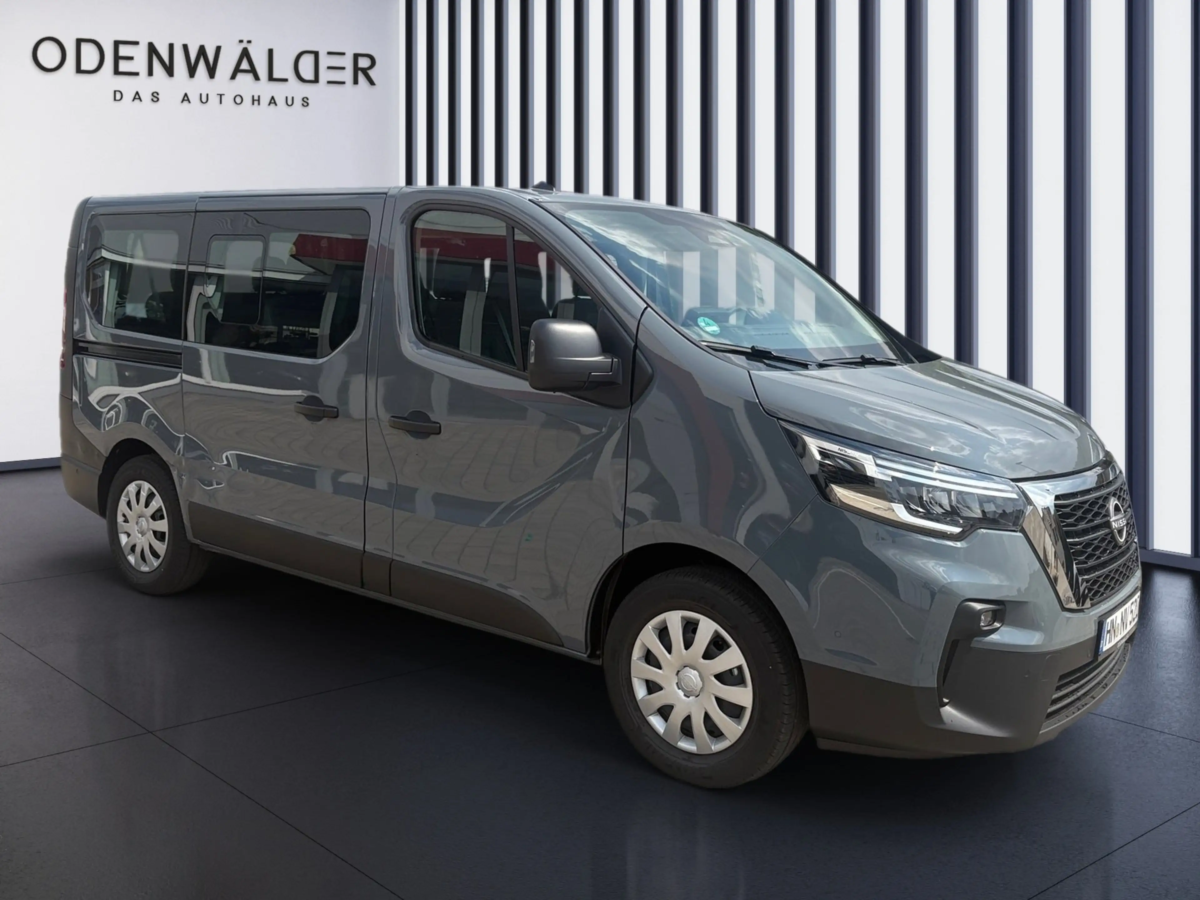 Nissan Primastar Kombi dCI 110 L1H1 2.8t N-Connecta LED — photo 12