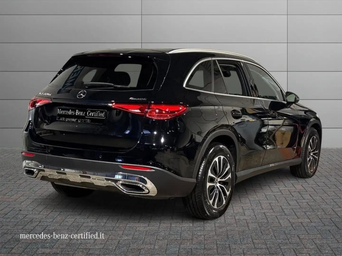 Mercedes-Benz GLC 220 d 4Matic Mild Hybrid Advanced Schwarz - 2