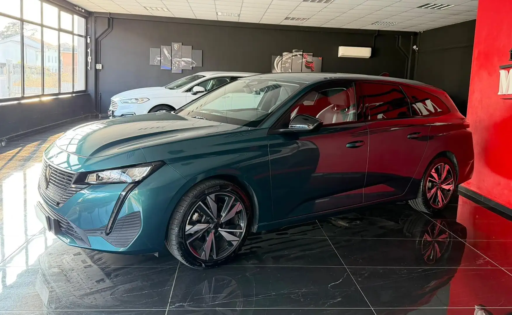 Peugeot 308 308 BlueHDi 130 S&S SW Allure Pack Verde - 1