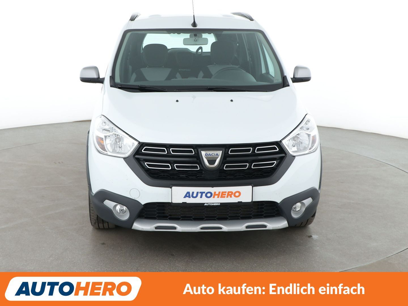Dacia Lodgy 1.5 Blue dCi Stepway*NAVI*TEMPO*PDC*SHZ*KLIMA* — photo 9