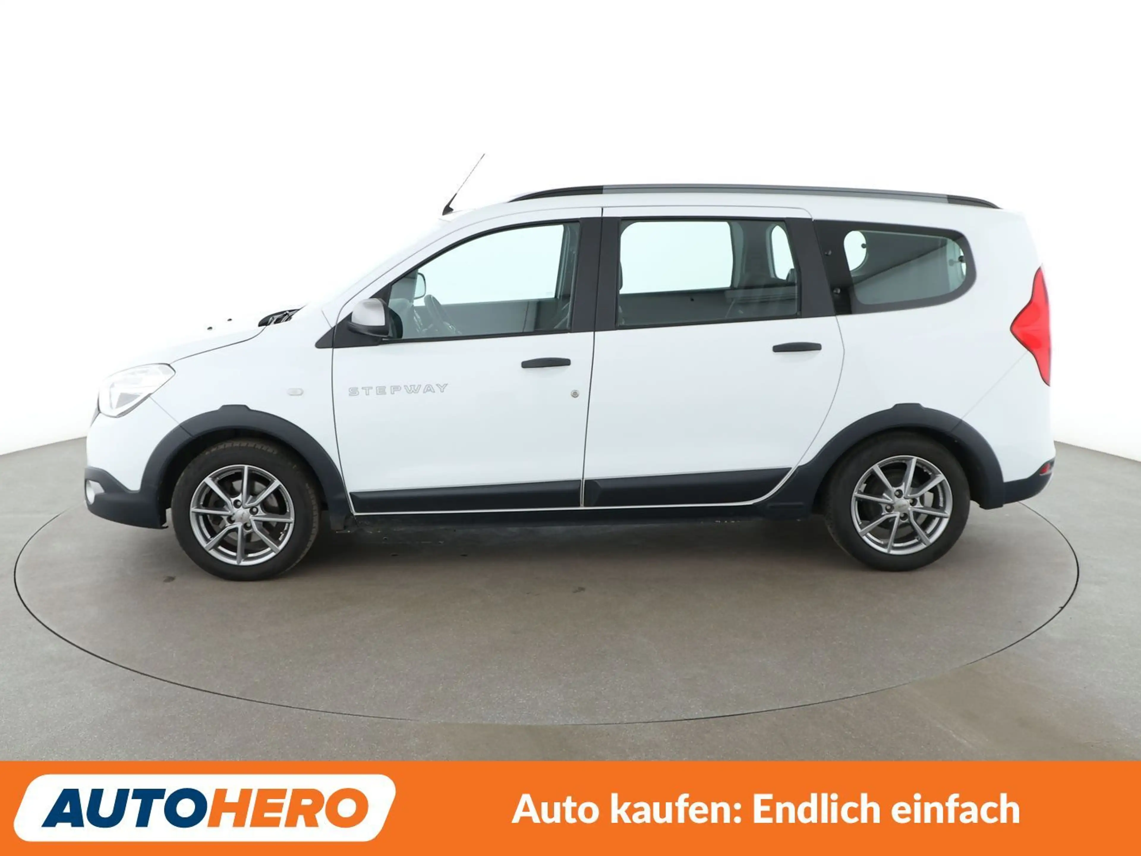 Dacia Lodgy 1.5 Blue dCi Stepway*NAVI*TEMPO*PDC*SHZ*KLIMA* — photo 3