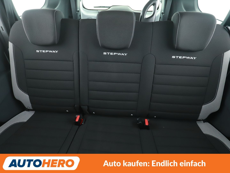 Dacia Lodgy 1.5 Blue dCi Stepway*NAVI*TEMPO*PDC*SHZ*KLIMA* — photo 15