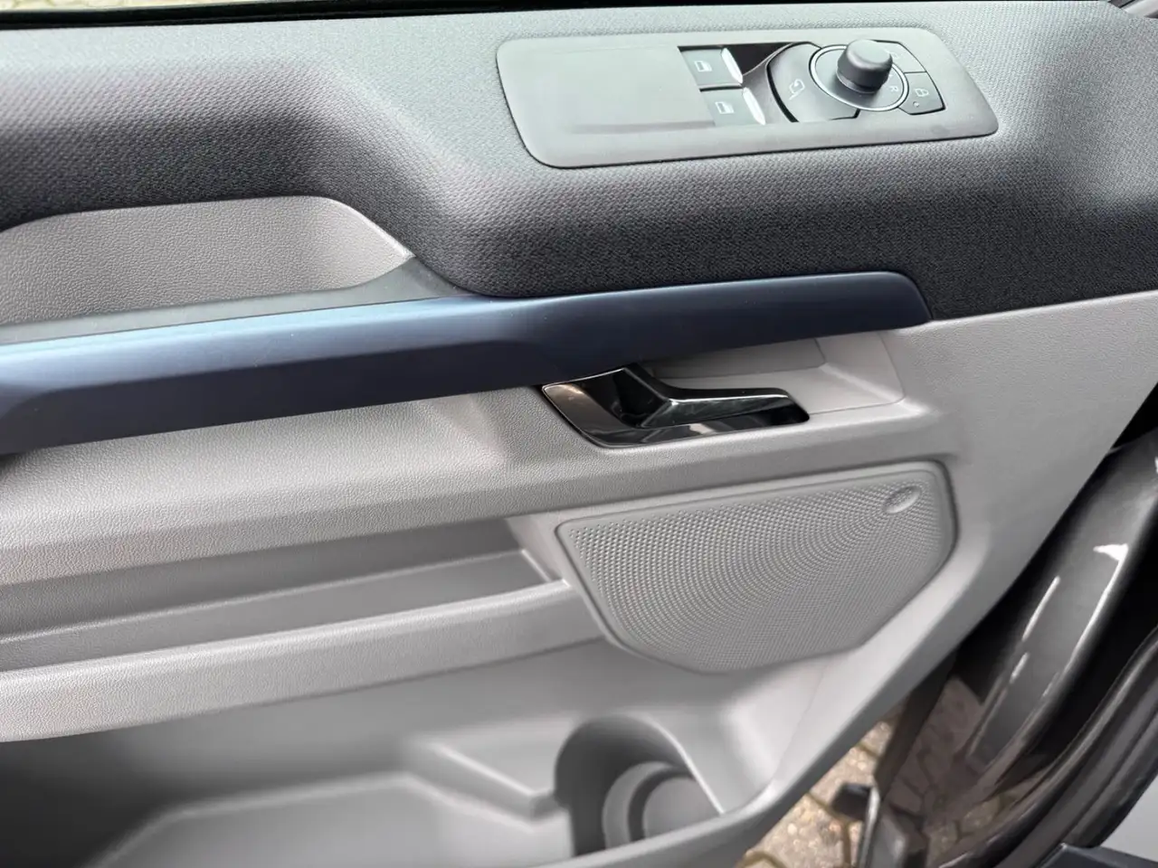 Ford Tourneo Custom Active L2 FWD 14