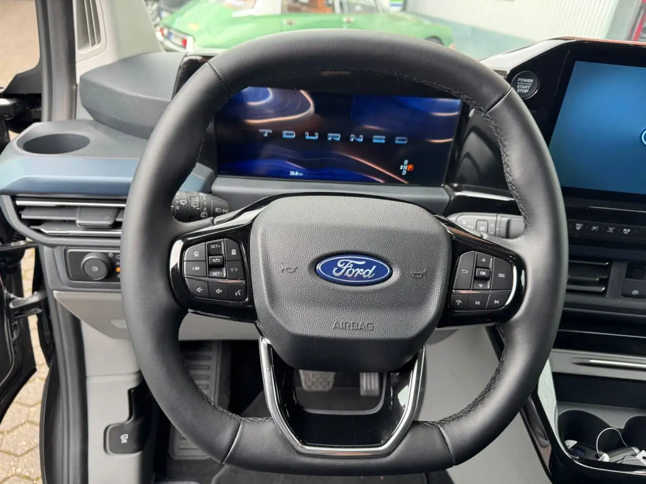 Ford Tourneo Custom Active L2 FWD 16