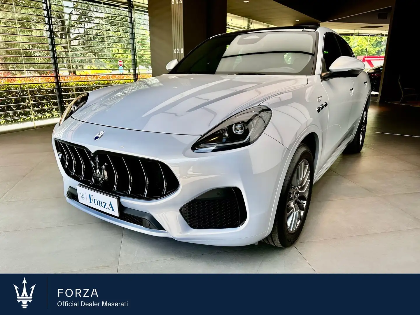 Maserati Grecale 2.0 mhev GT 250cv auto,ADAS Liv. 2, Telecamera 360 Bianco - 1
