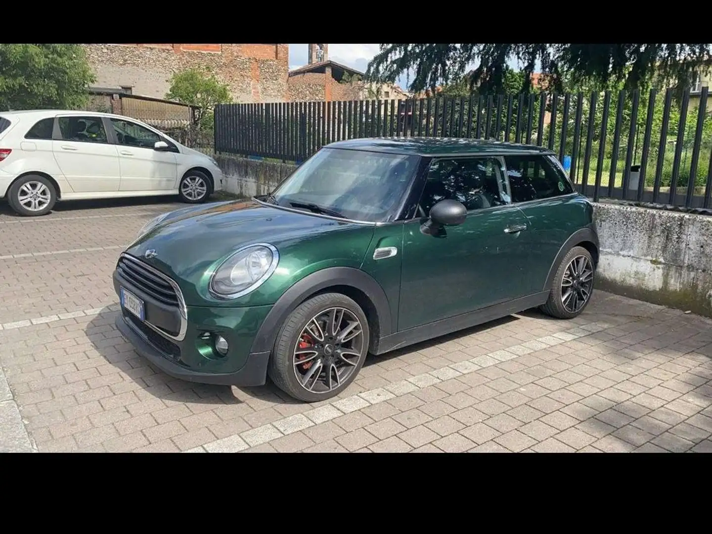 MINI One Mini IV F55-F56 2014 1.2 75cv 3p Zöld - 1