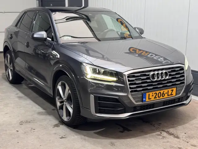 Audi Q2 view 3