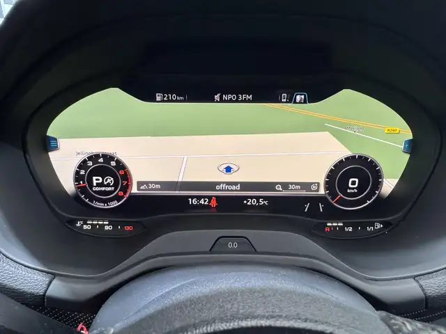 Audi Q2 view 15