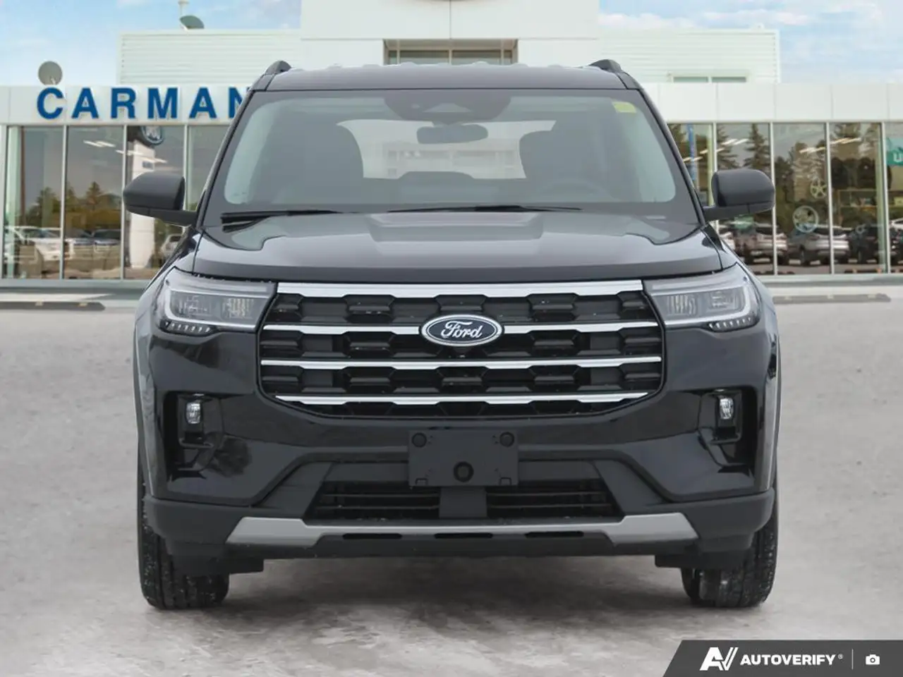 Ford Explorer снимка Ford Explorer