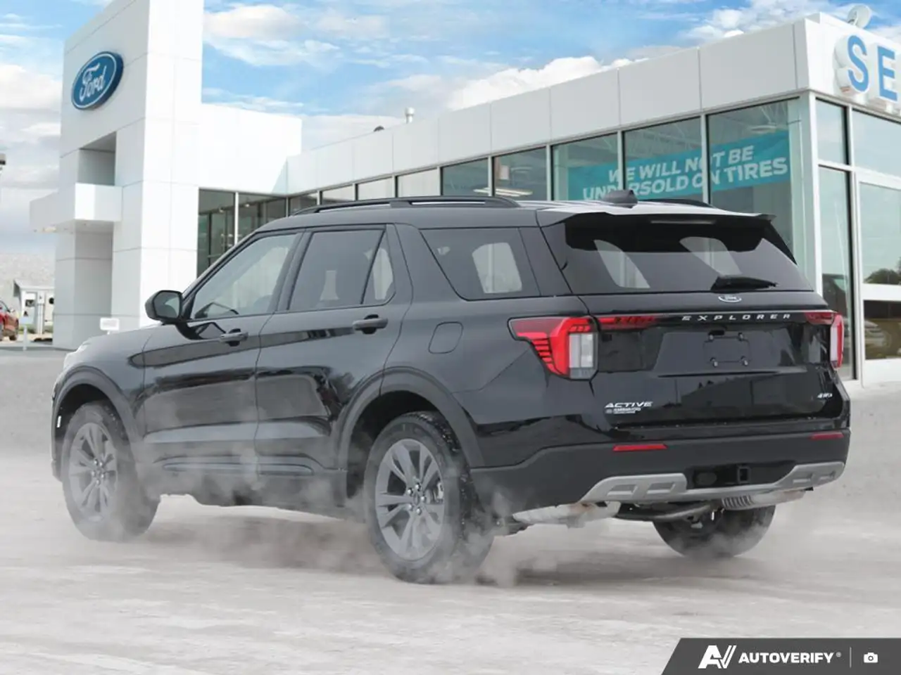 Ford Explorer снимка Ford Explorer
