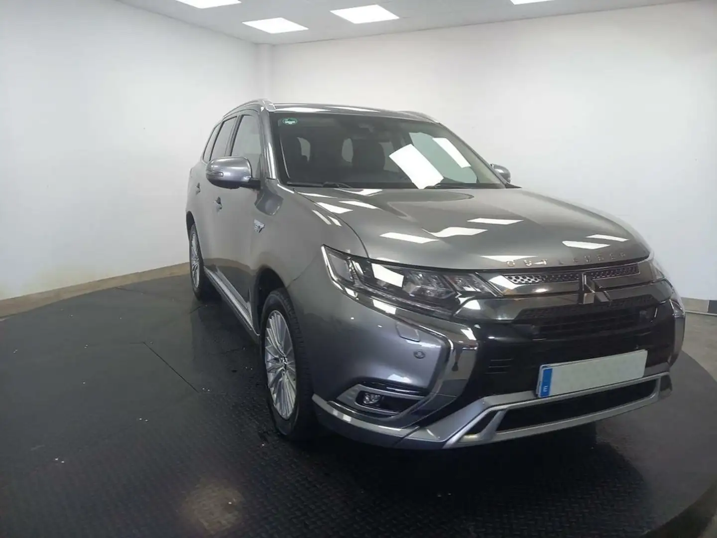 Mitsubishi Outlander 2.4i 4WD PHEV Business Edition SDA-NAV Gris - 2