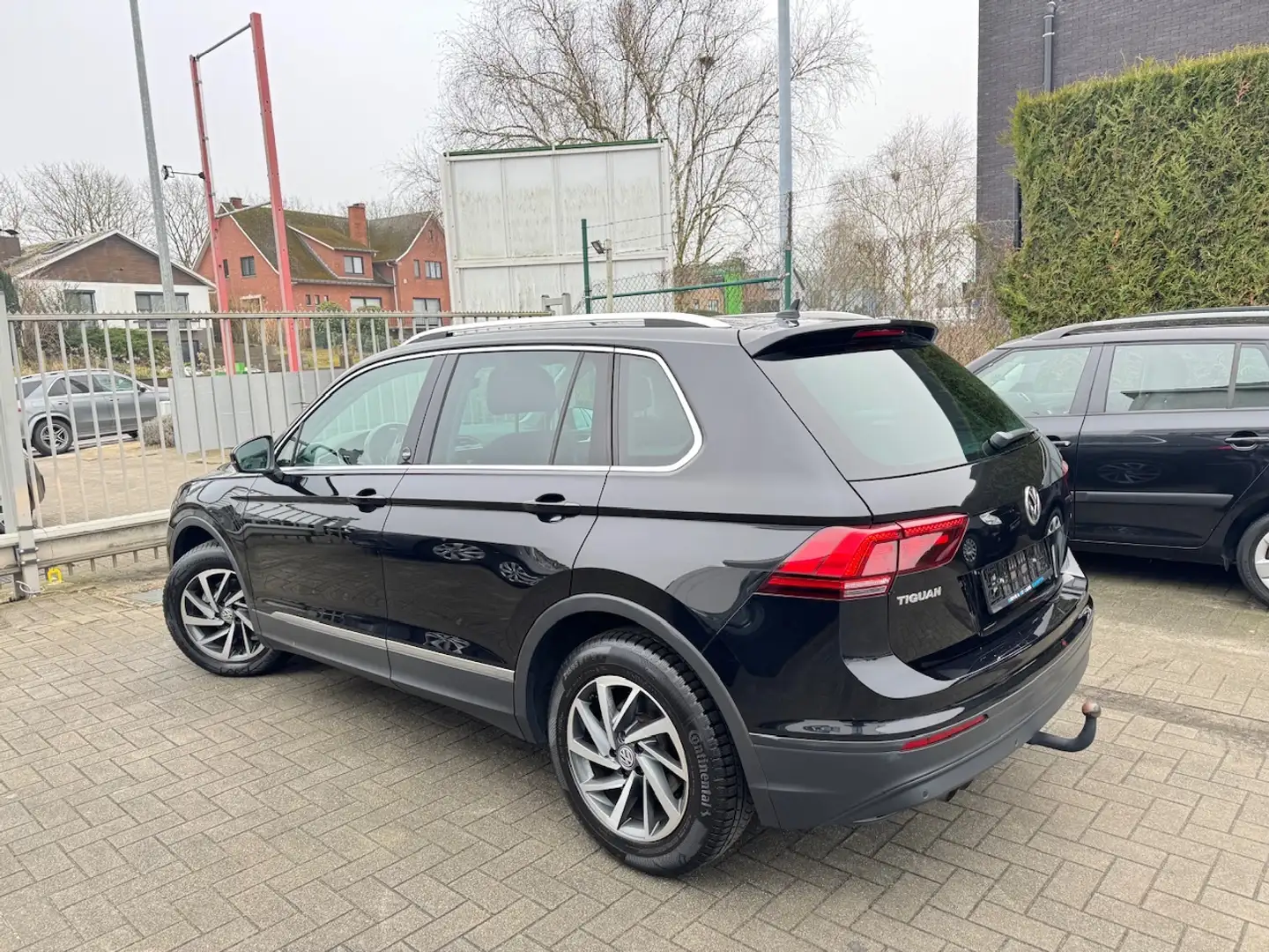 Volkswagen Tiguan 1.4 TSI Sound Edition ** 1 JAAR GARANTIE ** !! Noir - 2