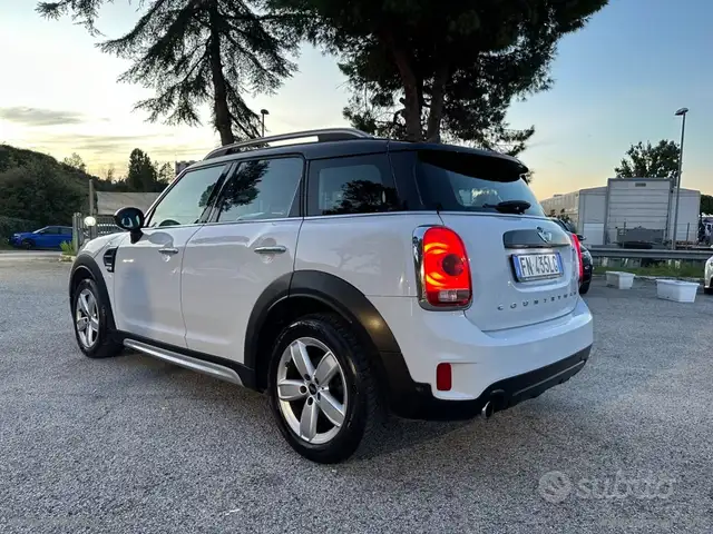 Mini Countryman view 12