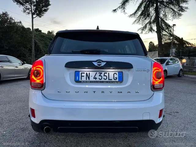 Mini Countryman view 13