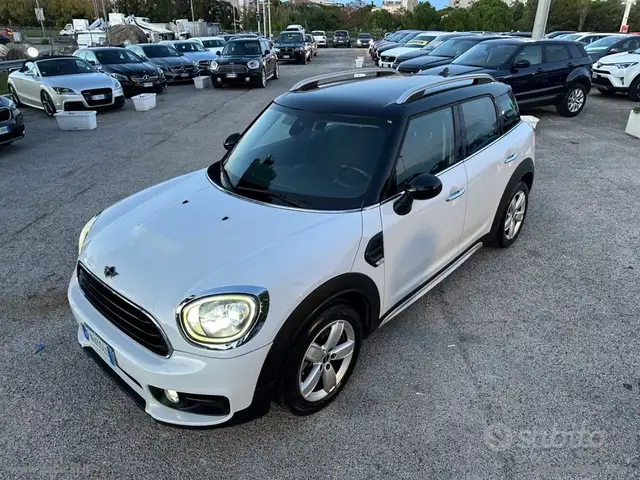 Mini Countryman view 15