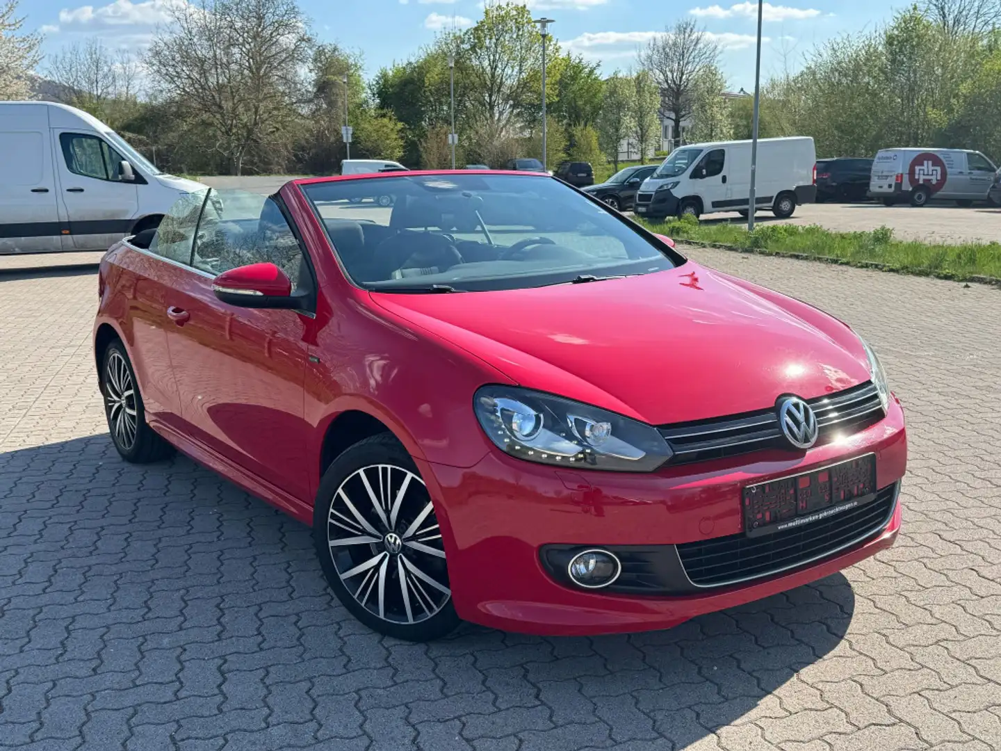 Volkswagen Golf Allstar BMT   Cabrio   Bi-Xenon Rot - 2