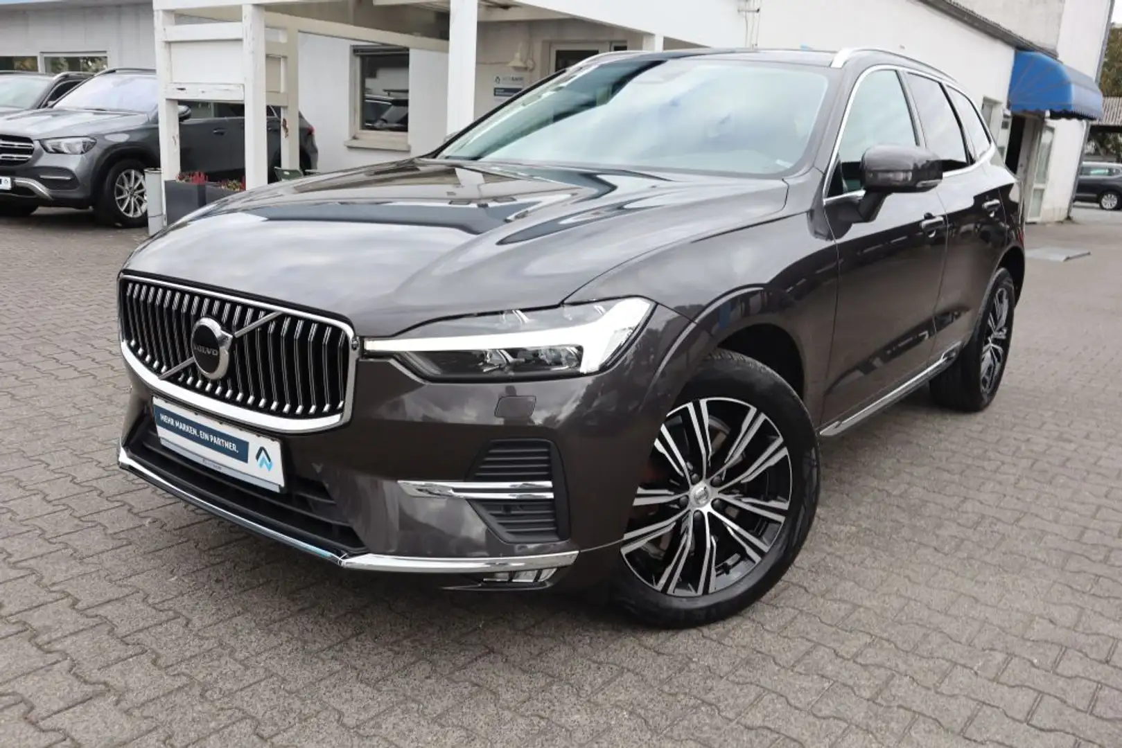 Volvo XC60 XC60 B4 D Geartronic Inscription|NAVI|R-CAM|SHZG| - 1