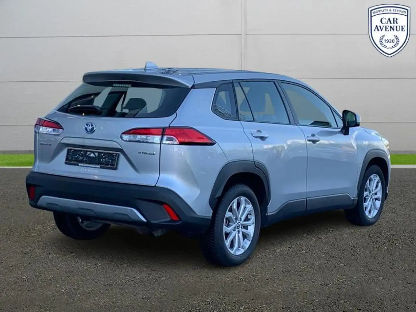 Toyota Corolla Cross C. CROSS 2.0 SUV SVT DYNAMIC Gris - 2