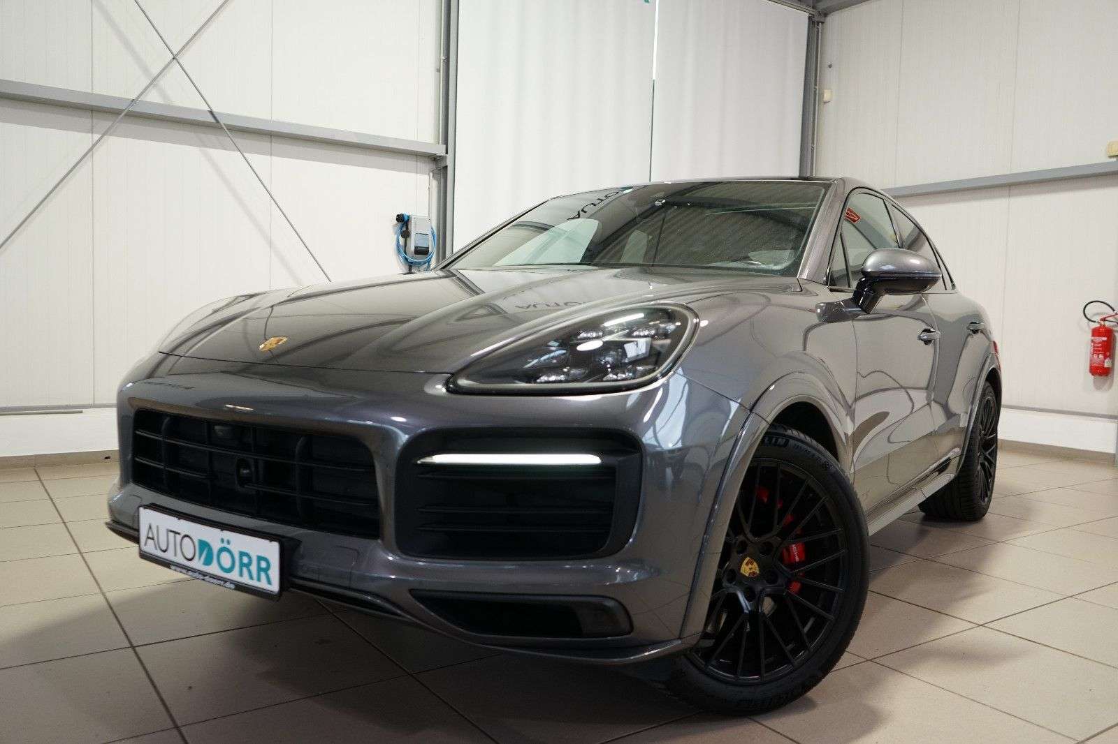 Second hand Porsche Cayenne 