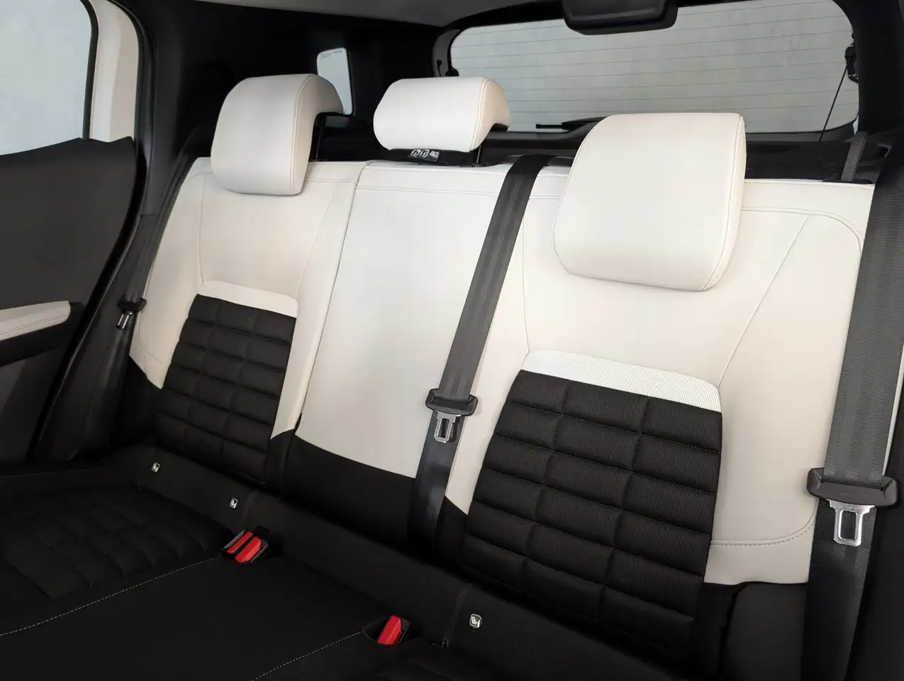 Citroen C3 Aircross 1.2 HYBRID 145CV EDCS6 MAX 16