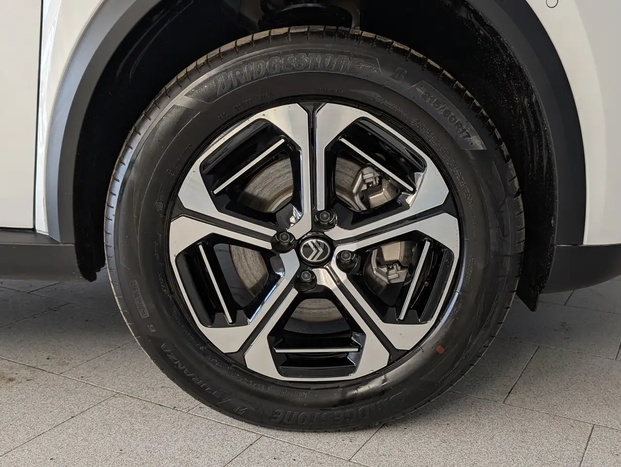 Citroen C3 Aircross 1.2 HYBRID 145CV EDCS6 MAX 4