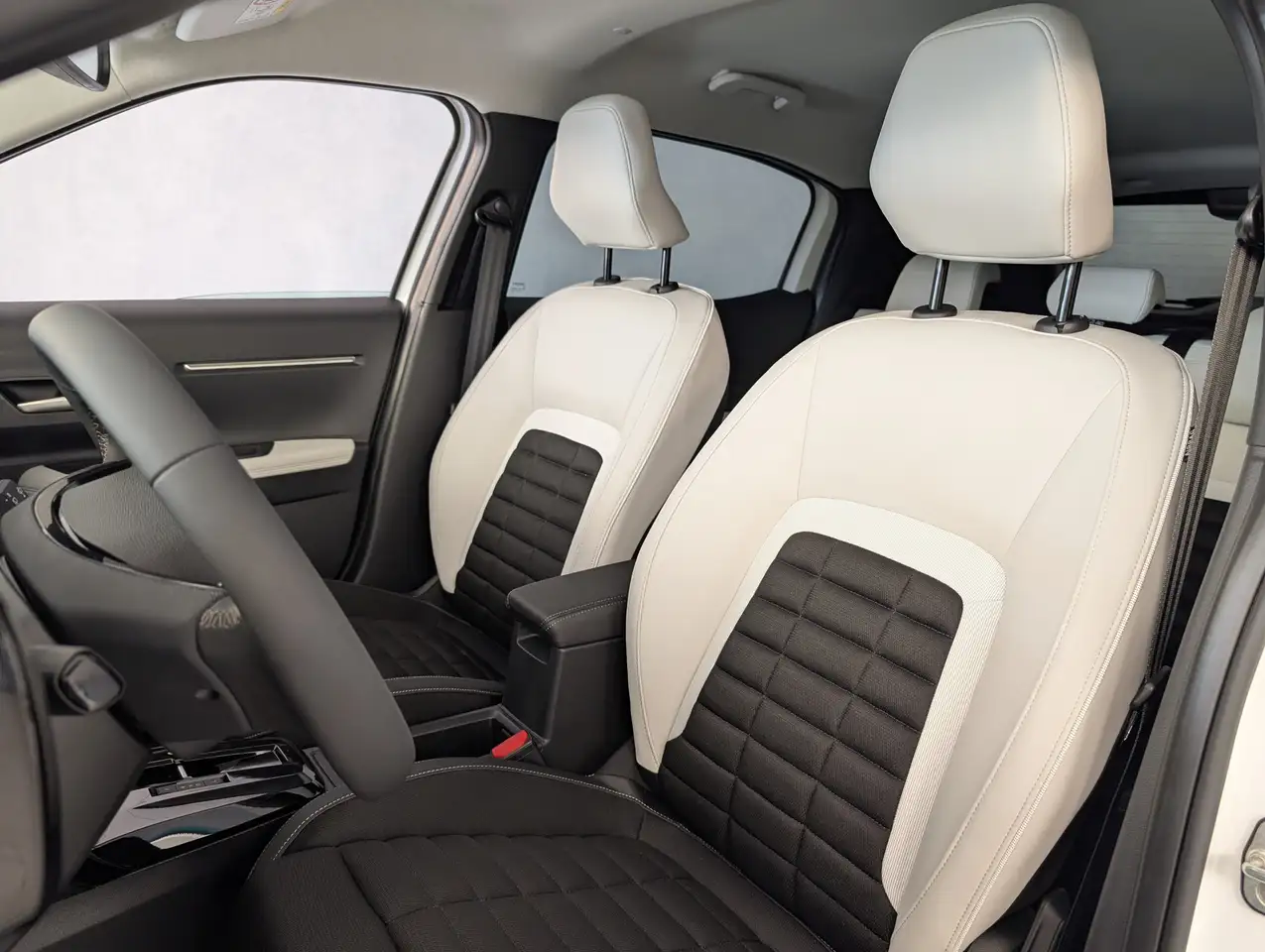 Citroen C3 Aircross 1.2 HYBRID 145CV EDCS6 MAX 6