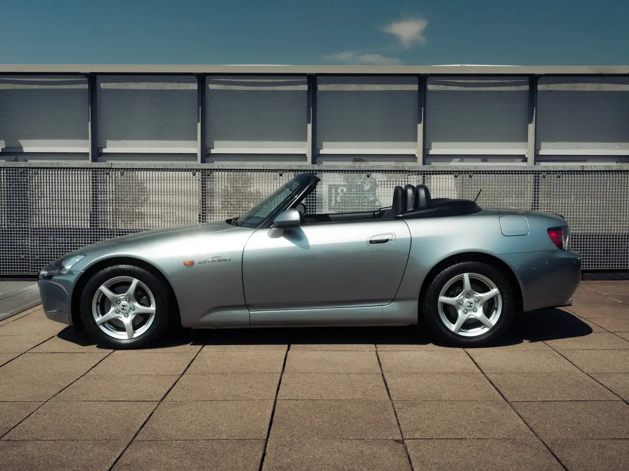 Honda S 2000 2.0i slechts 8.400km in nieuwstaat, foto 8