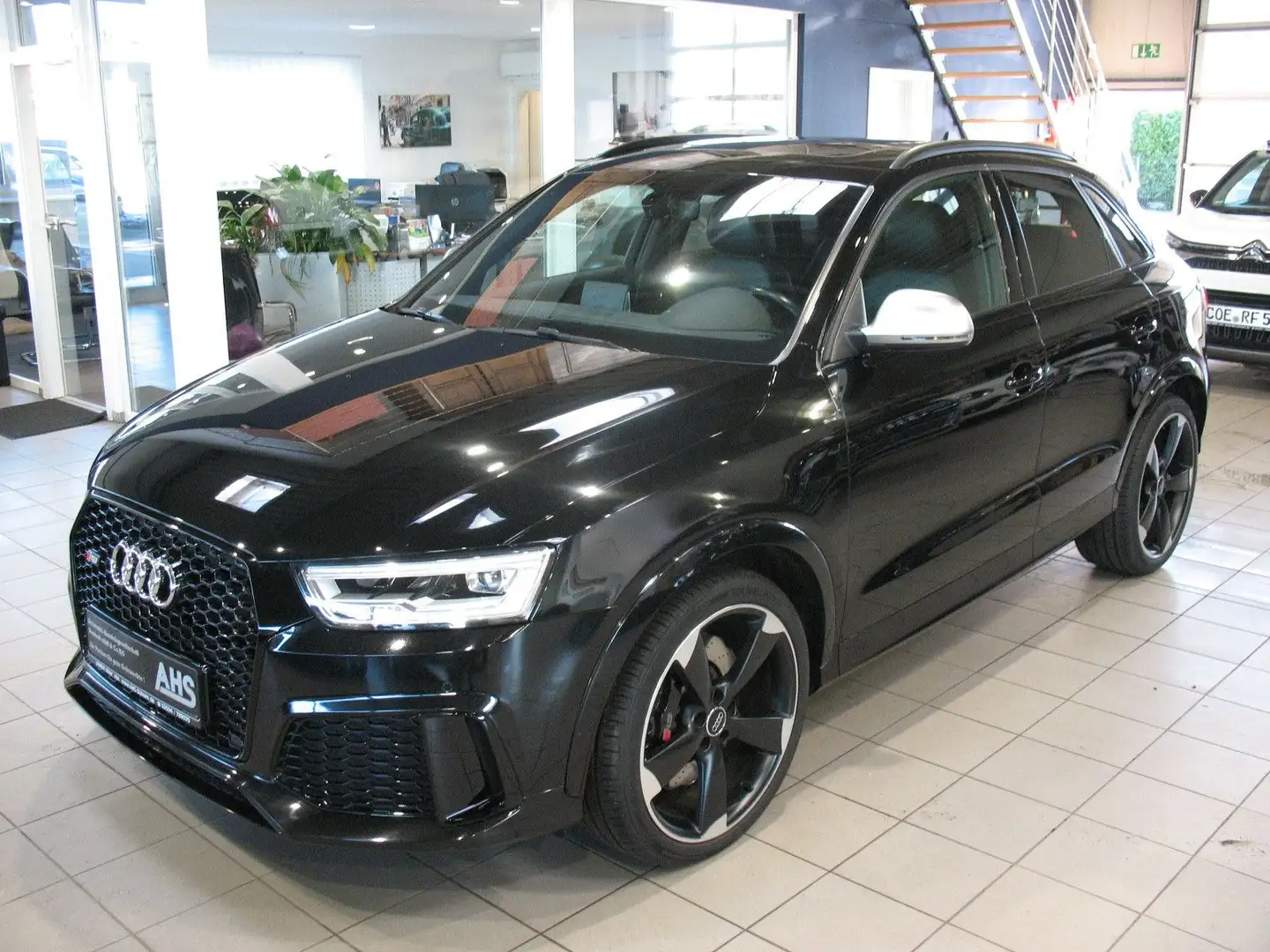 Audi RS Q3 RS Q3 2.5 TFSi quattro S tronic *LED*LEDER*SHD* Noir - 1