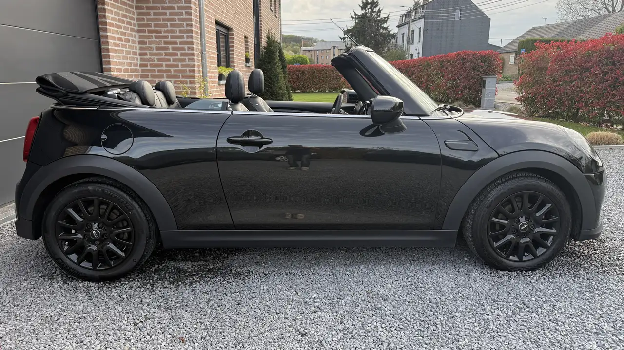 MINI Cooper Cabrio