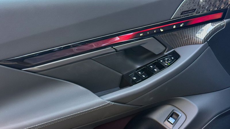 BMW 540 d xDrive — photo 12