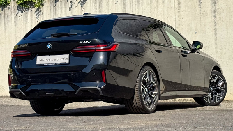 BMW 540 d xDrive — photo 4
